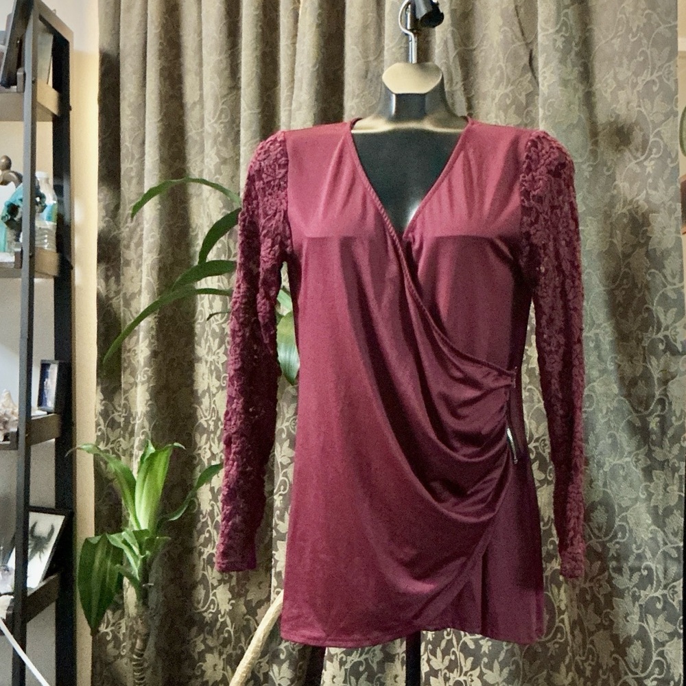 🌼3 for $15🌼 Rosegal Deep Red Lace Sleeve Blouse